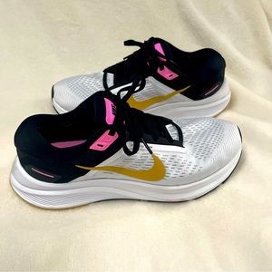 Nike Air zoomstructure 24